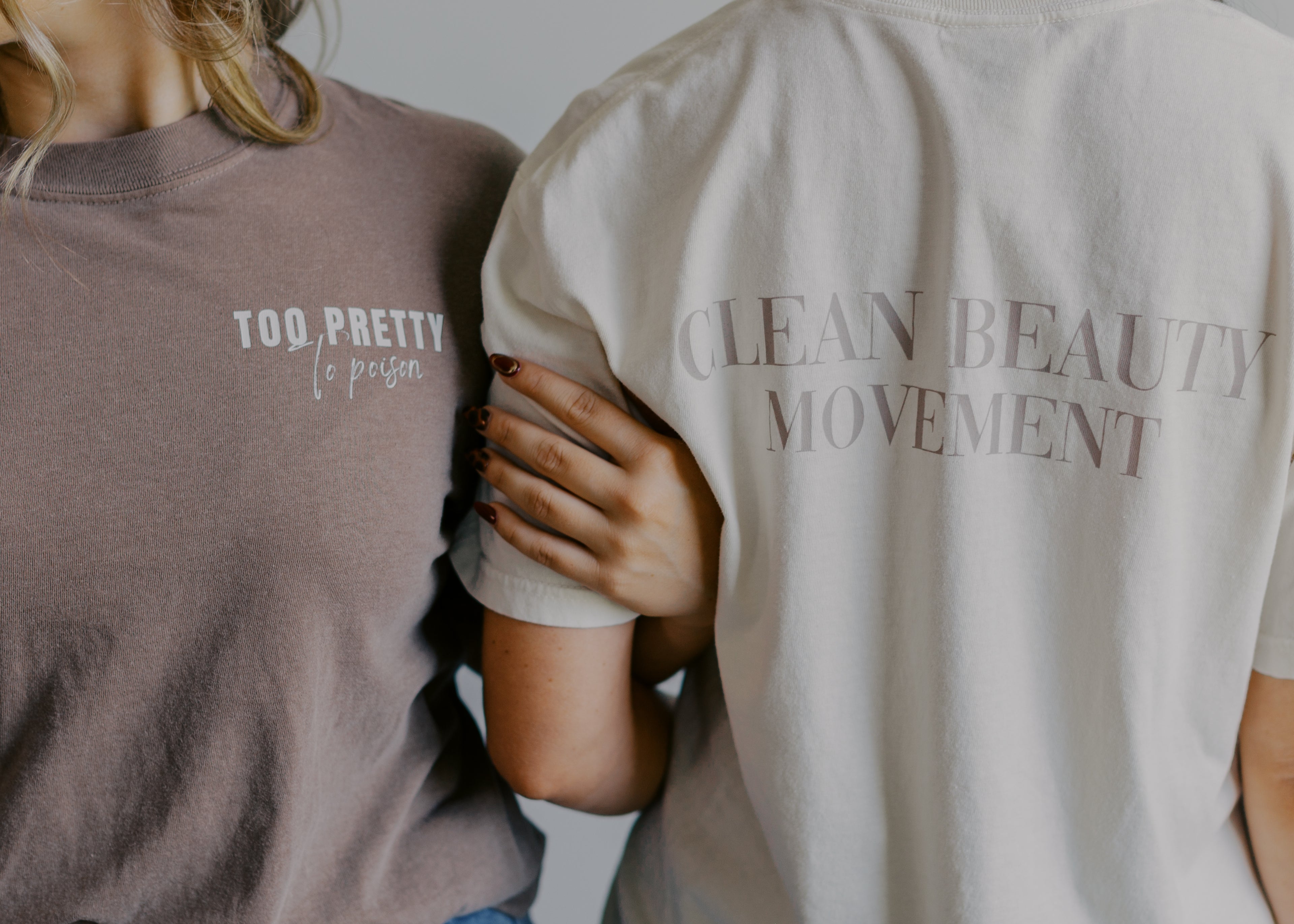 Too Pretty To Poison Tee (Espresso & Ivory)